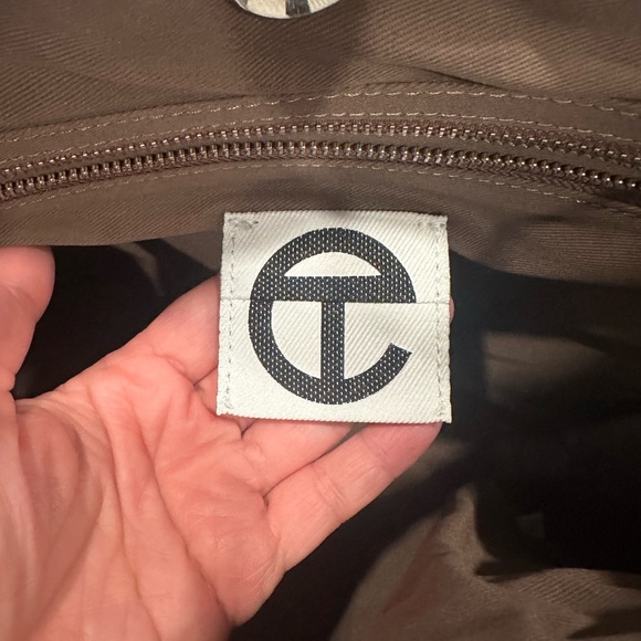 Telfar Chocolate Brown Medium Shopping Bag - Picture 6 of 7